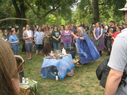 Selena Fox (with Shauna Aura Knight) at Chicago Pagan Pride.