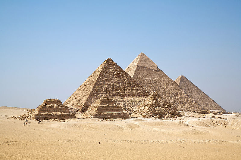 A view of the pyramids at Giza from the plateau to the south of the complex. From left to right: the Pyramid of Menkaure, the Pyramid of Khafre and the Great Pyramid of Khufu.