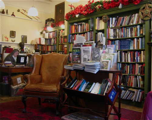 Geraldine at work in Atlantis Bookshop Photo: The Gentle Author/Spitalfields Life spitalfieldslife.com