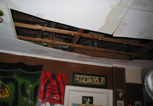 The ceiling as it started to fall