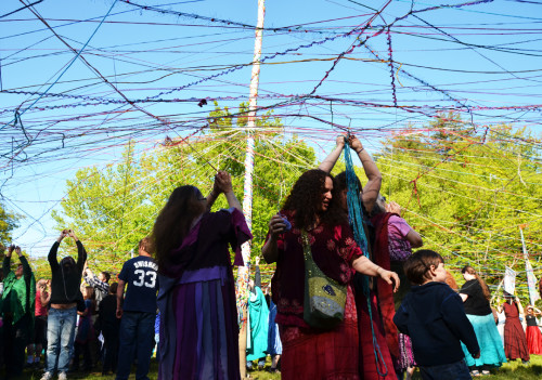 Weaving the web (courtesy EarthSpirit Community)