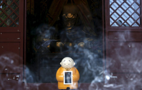 “Worthy Stupid Robot Monk” of Beijing’s Dragon Spring Temple [Photo Credit: http://eng.longquanzs.org]