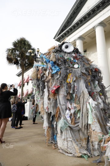 Trash goblin trolls Publix to stop plastic pollution