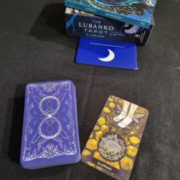 Review: Lubanko Tarot brings raw intensity